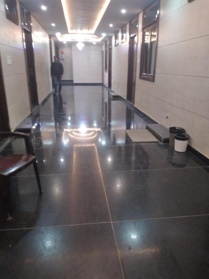 Hotel Uday Raj By Wb Inn Agra  Esterno foto